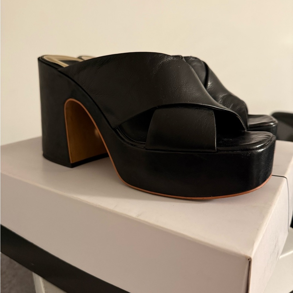 Women's Black Dolce Vita Platform Mules